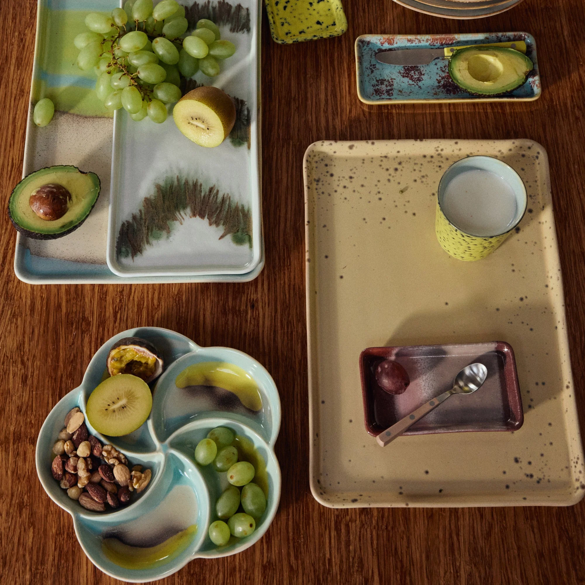 70s Ceramics: Large Tray Grit - Image 3