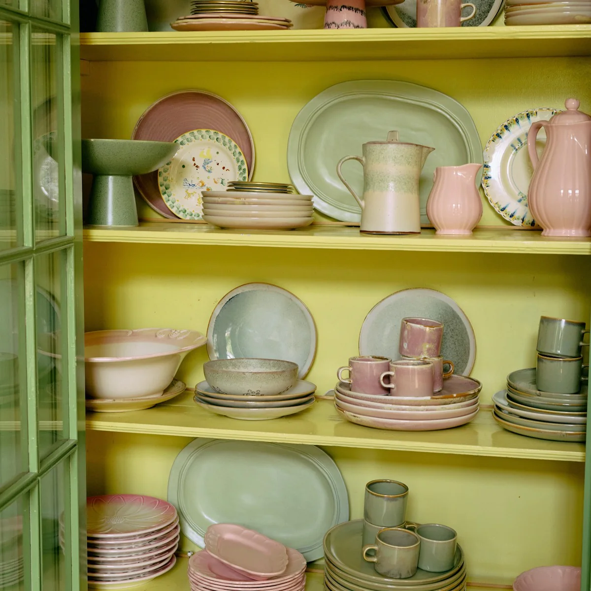 PRE ORDER 70s Ceramics: Tea Pot Slush - Image 2