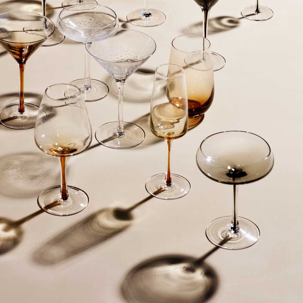 Amber White Wine Glass - Image 4