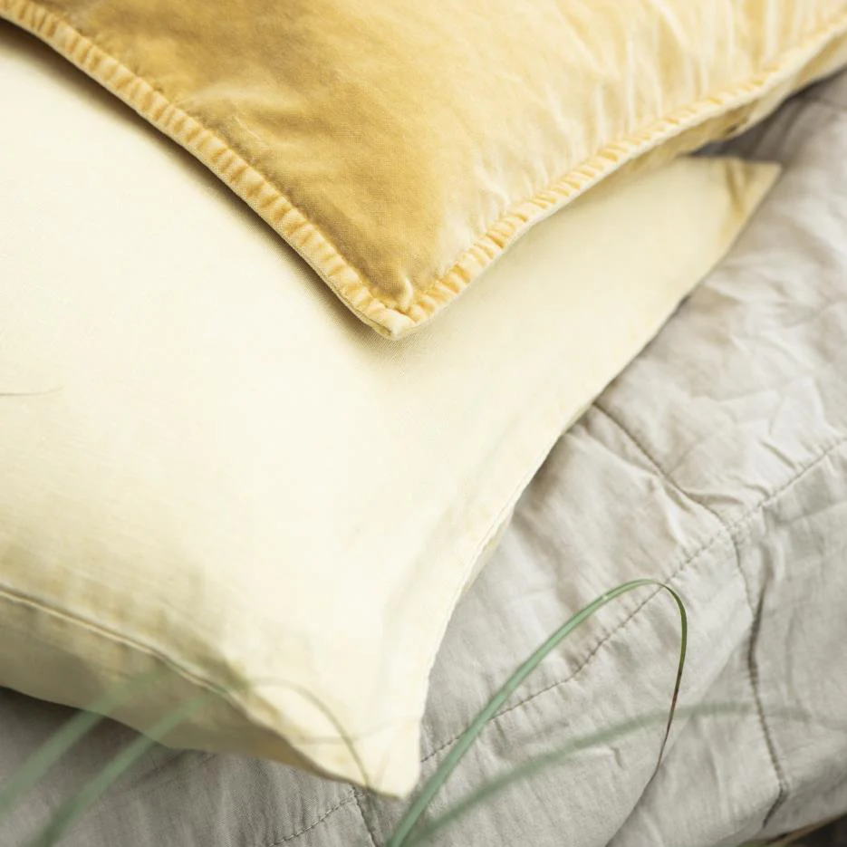 Cushion Linen Lemon Drop 50cm x 50cm - Image 2