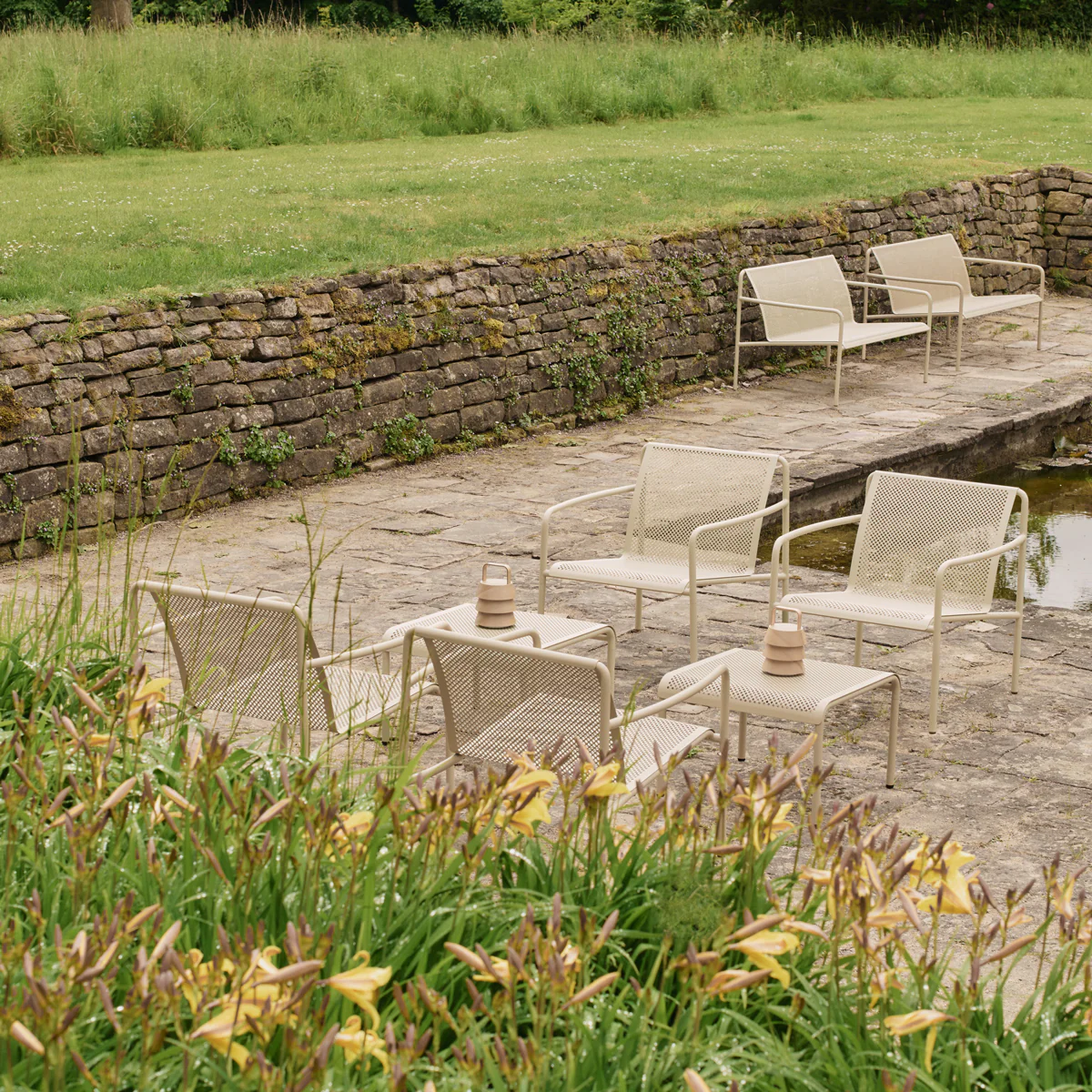 Dapple Lounge 2-Seater - Cashmere - Image 2