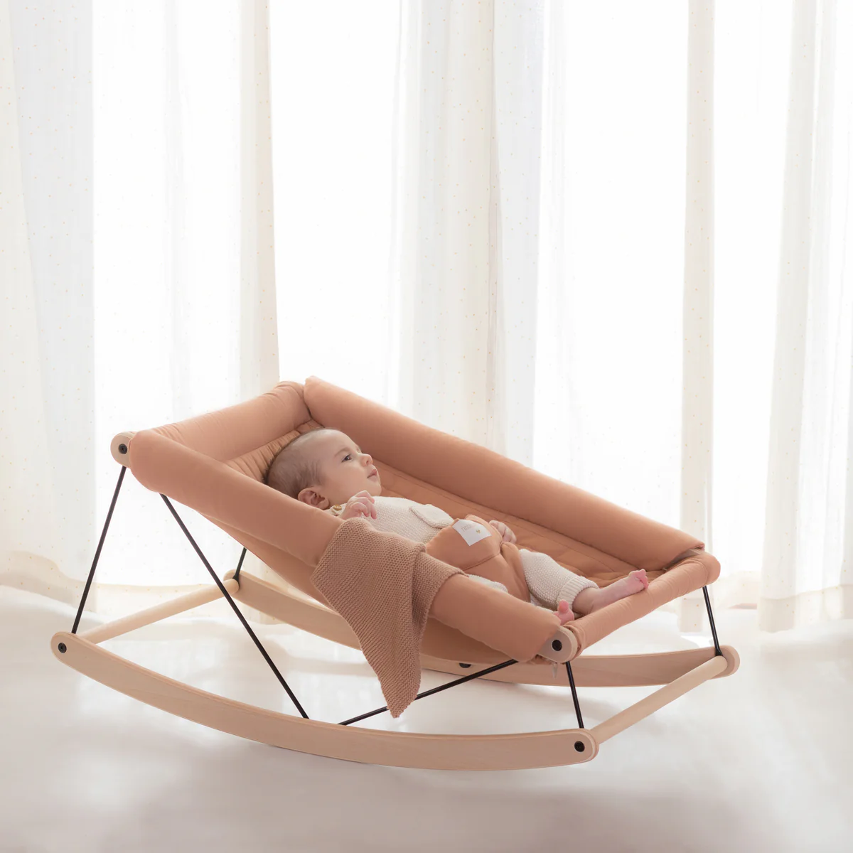 Growing Green Baby Bouncer - Sienna Brown - Image 6