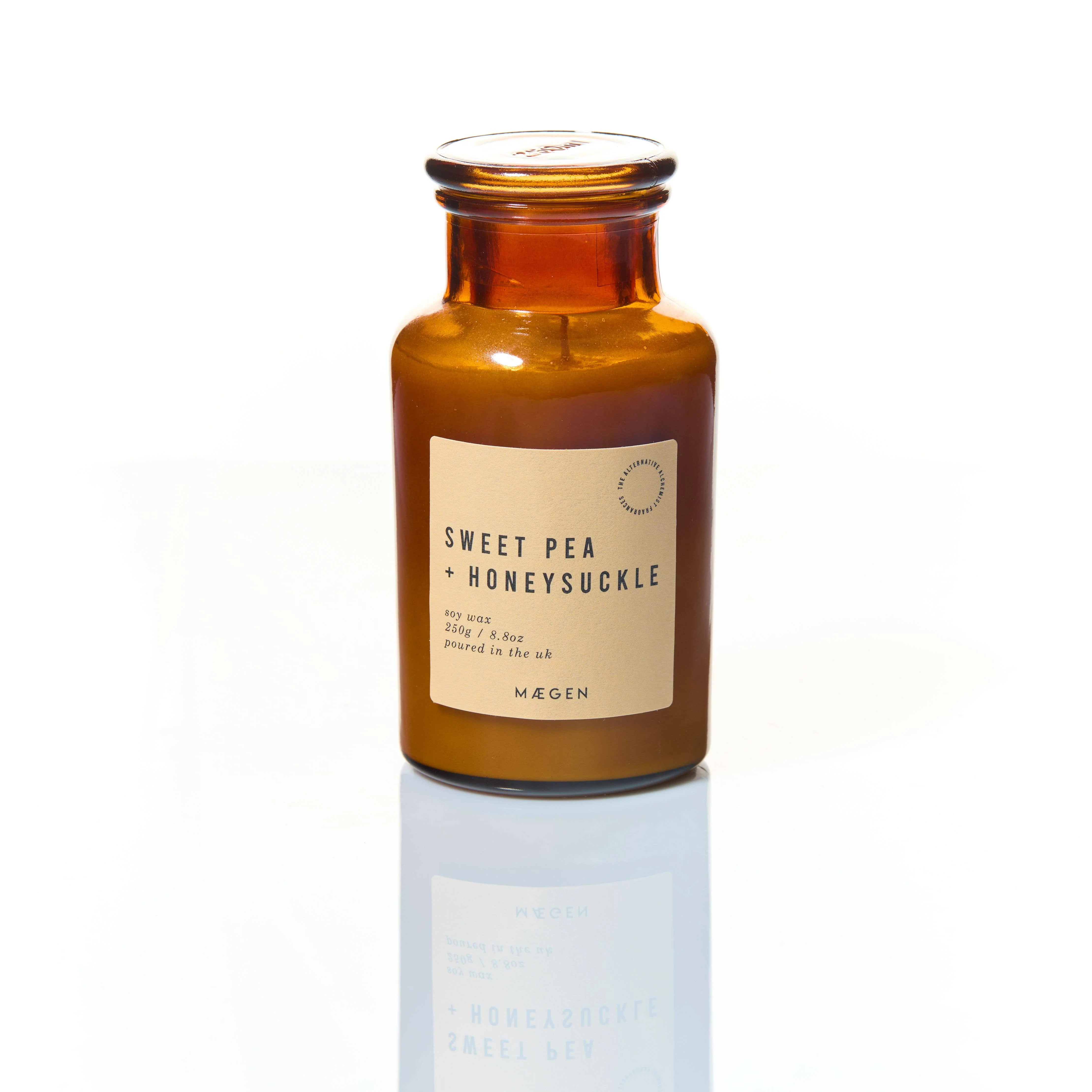 MÆGEN Alchemist Candle - Sweet Pea & Honeysuckle: 250g - 8.8oz