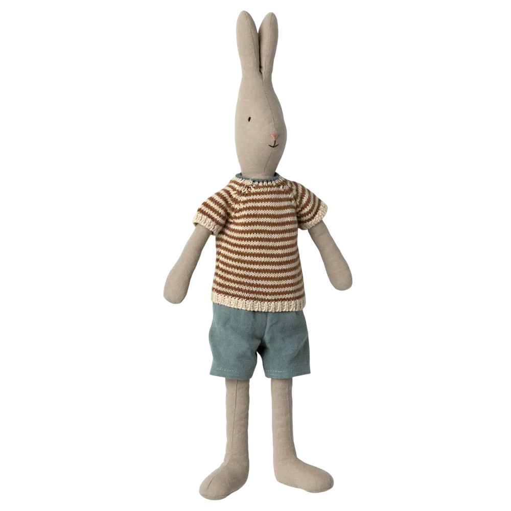 Rabbit Size 3, Classic Knitted Shirt & Shorts