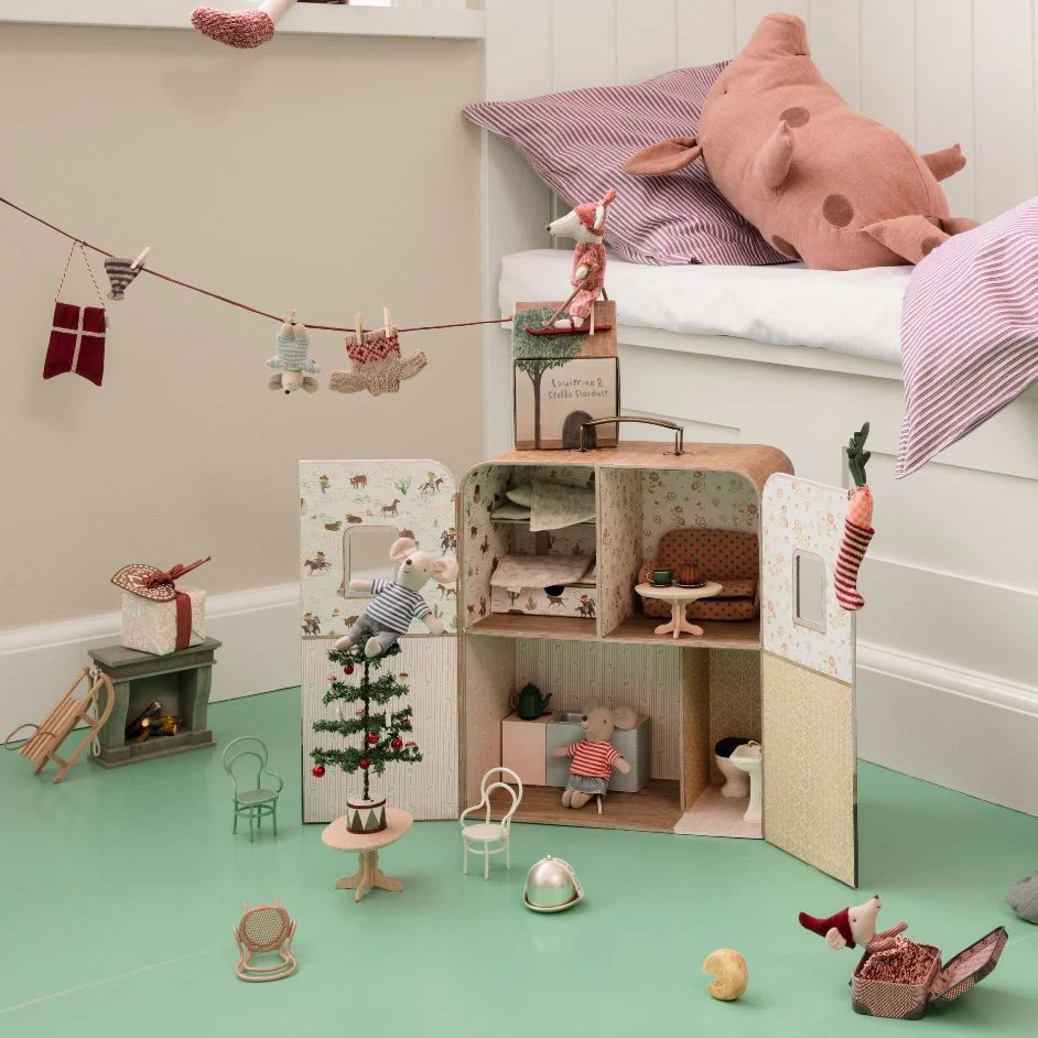 SuitCasa, For Little Sister and Brother Mouse - Image 2